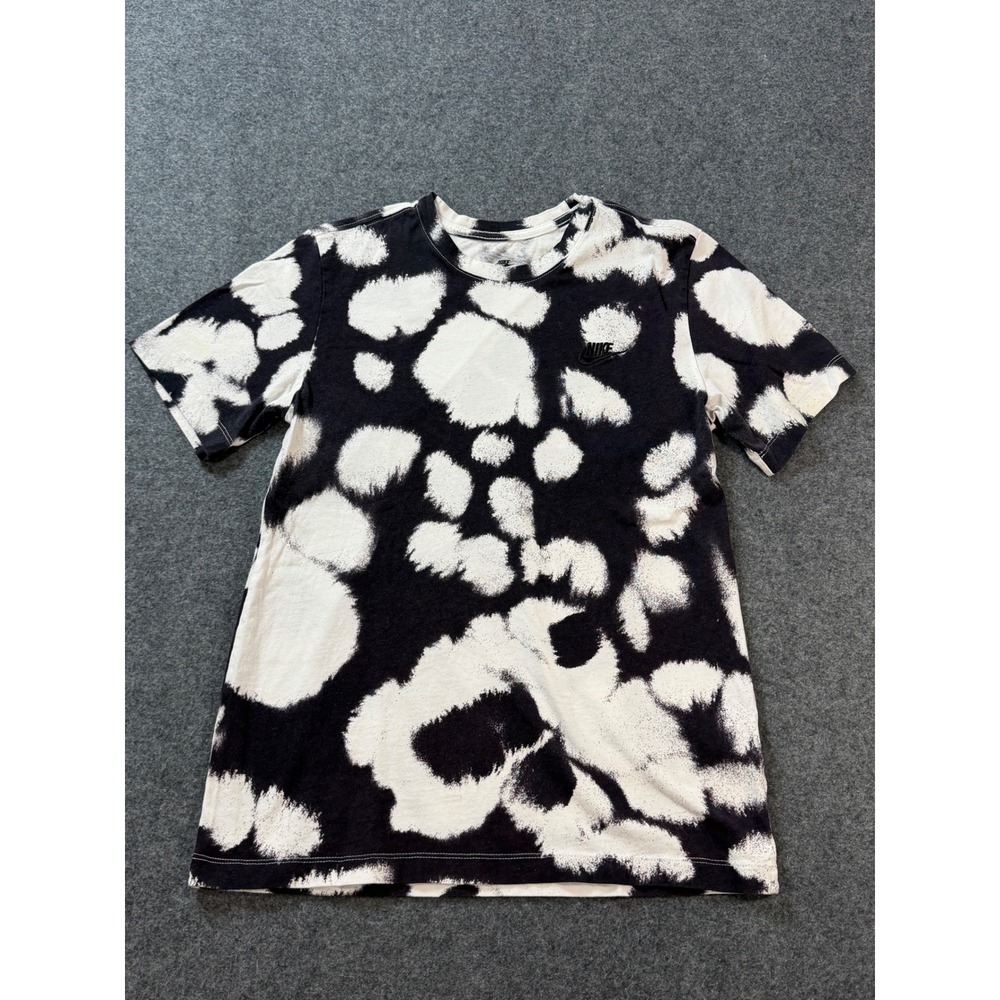 Nike Sportswear T-Shirt Men's Size Small Black White Tie Dye Clouds DM6433-100
